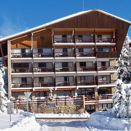 Hotel L'adrech De Lagas 3*