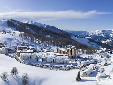 Hotel L'adrech De Lagas 3*